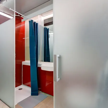 05 - Le Lokup - Wifi - Proche Tram Апартаменты Реймс