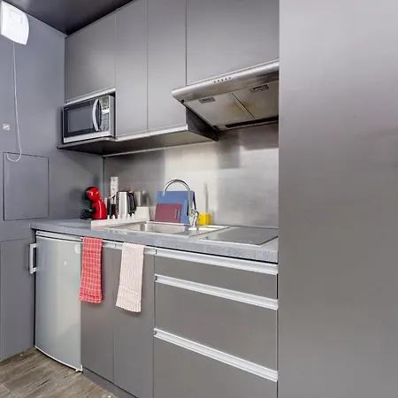 05 - Le Lokup - Wifi - Proche Tram * Реймс