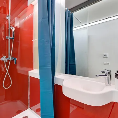 05 - Le Lokup - Wifi - Proche Tram Апартаменты