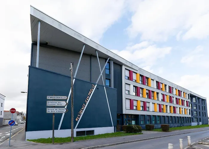 05 - Le Lokup - Wifi - Proche Tram Апартаменты